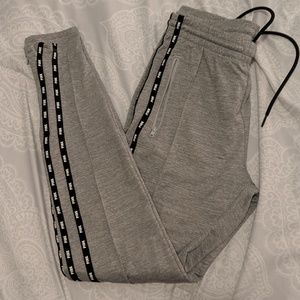 PINK leggings with pockets